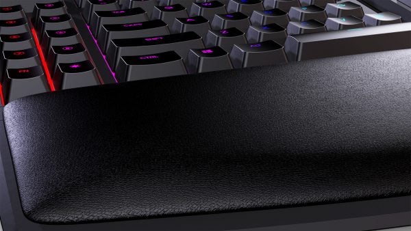 Freestyle Edge RGB Palm Pad Installed